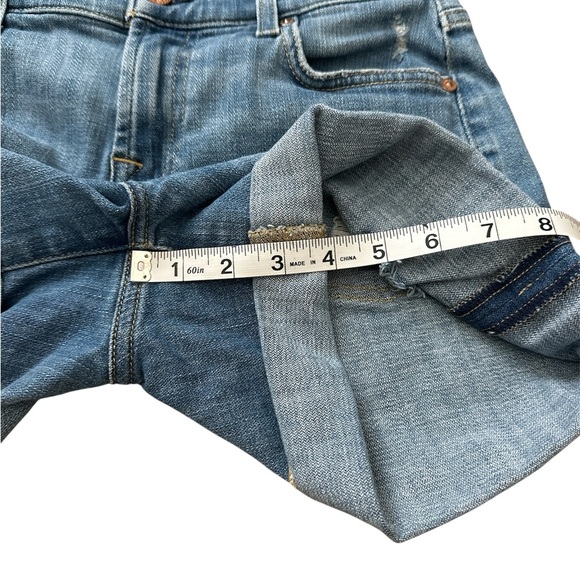 7 For All Mankind Stylish Blue Denim Shorts, size 26 - Picture 4 of 4
